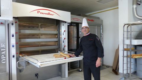 Pour Thierry Meunier, MOF Boulanger et ambassadeur de Pavailler, les échanges avec les équipementiers sont indispensables.m.guglielmi